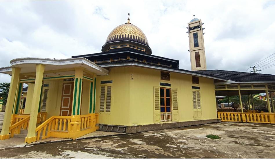 Masjid Nurul Huda: Jejak Sejarah & Keberkahan di Jantung Cilacap